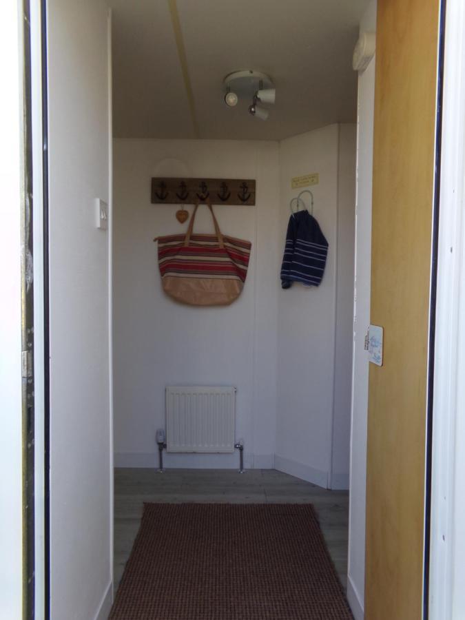 Happydaze Caravan Bacton  Exterior photo